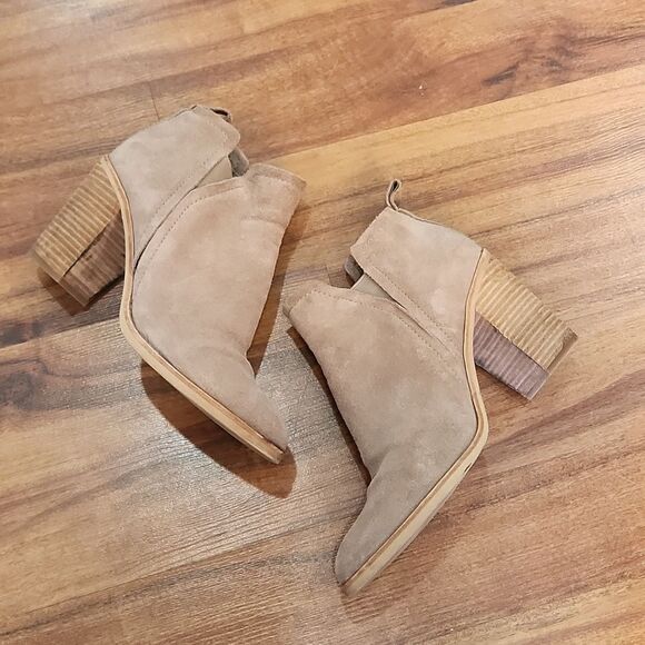 Dolce Vita Taupe Suede Heeled Boots - Picture 1 of 7